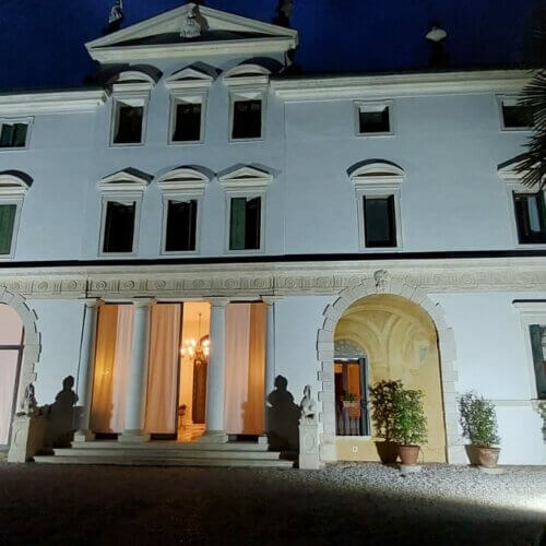 villa-ghislanzoni-curti-1